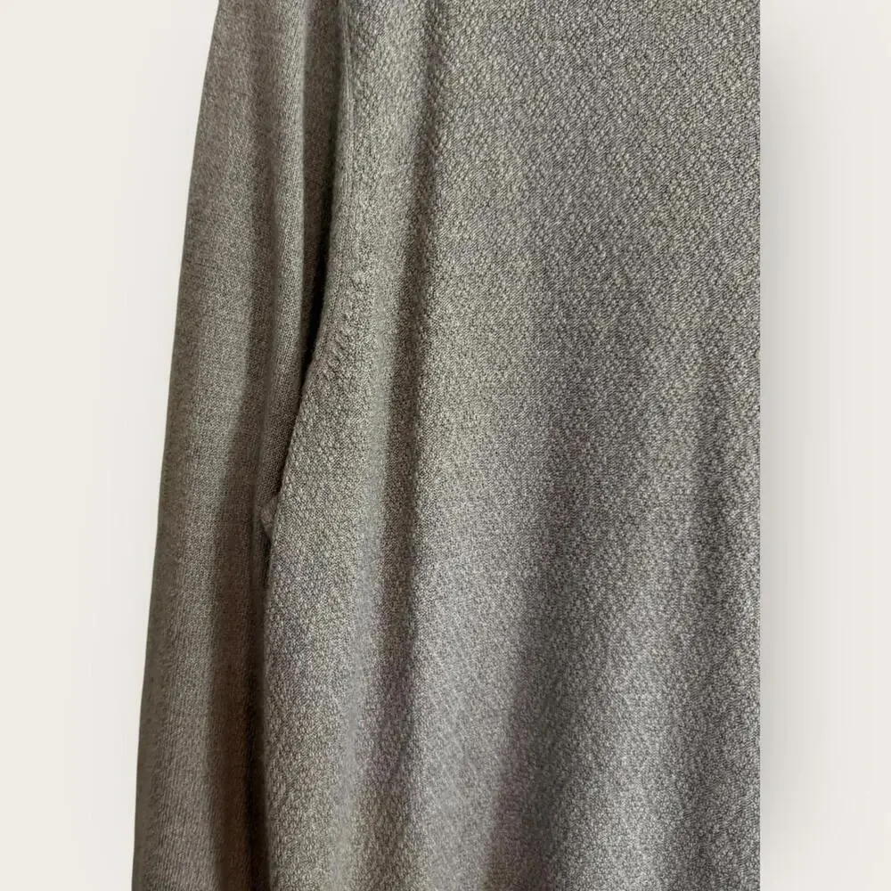 Dockers Mens XL Dirty Ice Taupe V Neck Sweater Lightweight Office Causal